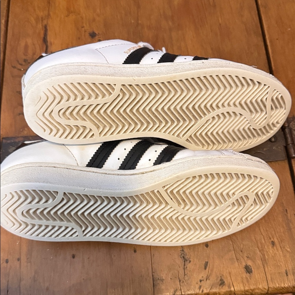 Adidas Superstar Shell Toe - Picture 10 of 13